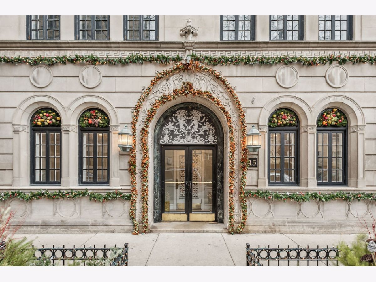  For Sale Chicago Illinois, 415 Aldine Avenue