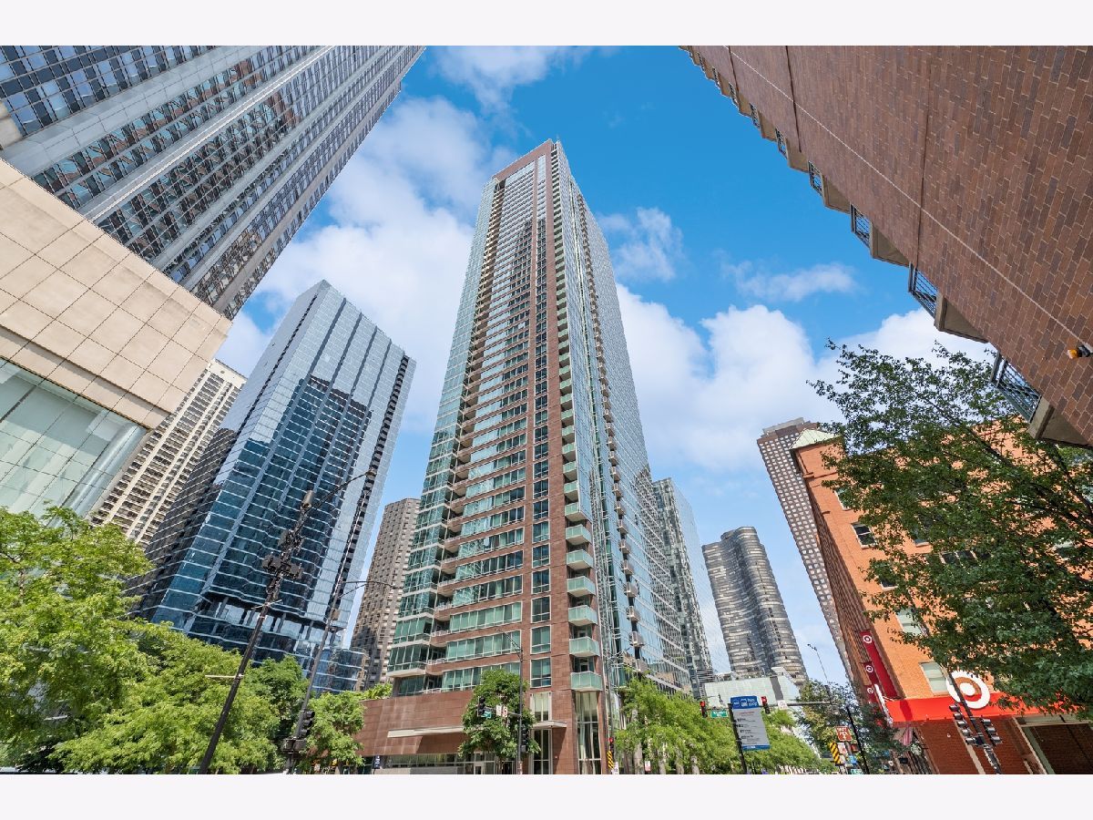  Sold Chicago Illinois, 505 Mcclurg