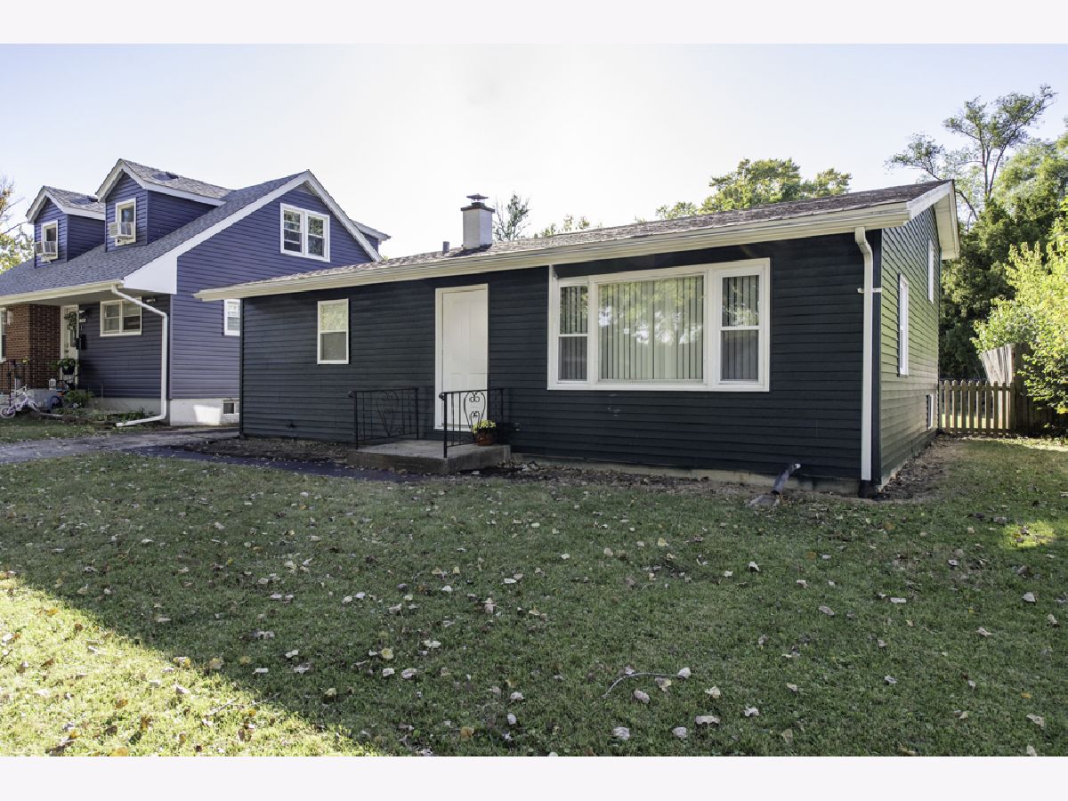  For Sale Zion Illinois, 2212 Horeb Avenue