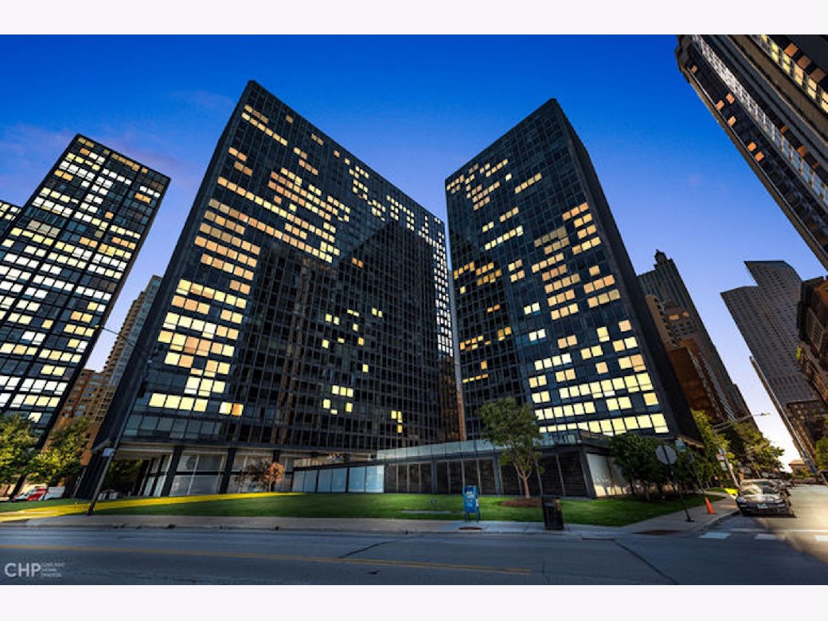  For Rent Chicago Illinois, 900 Lake Shore