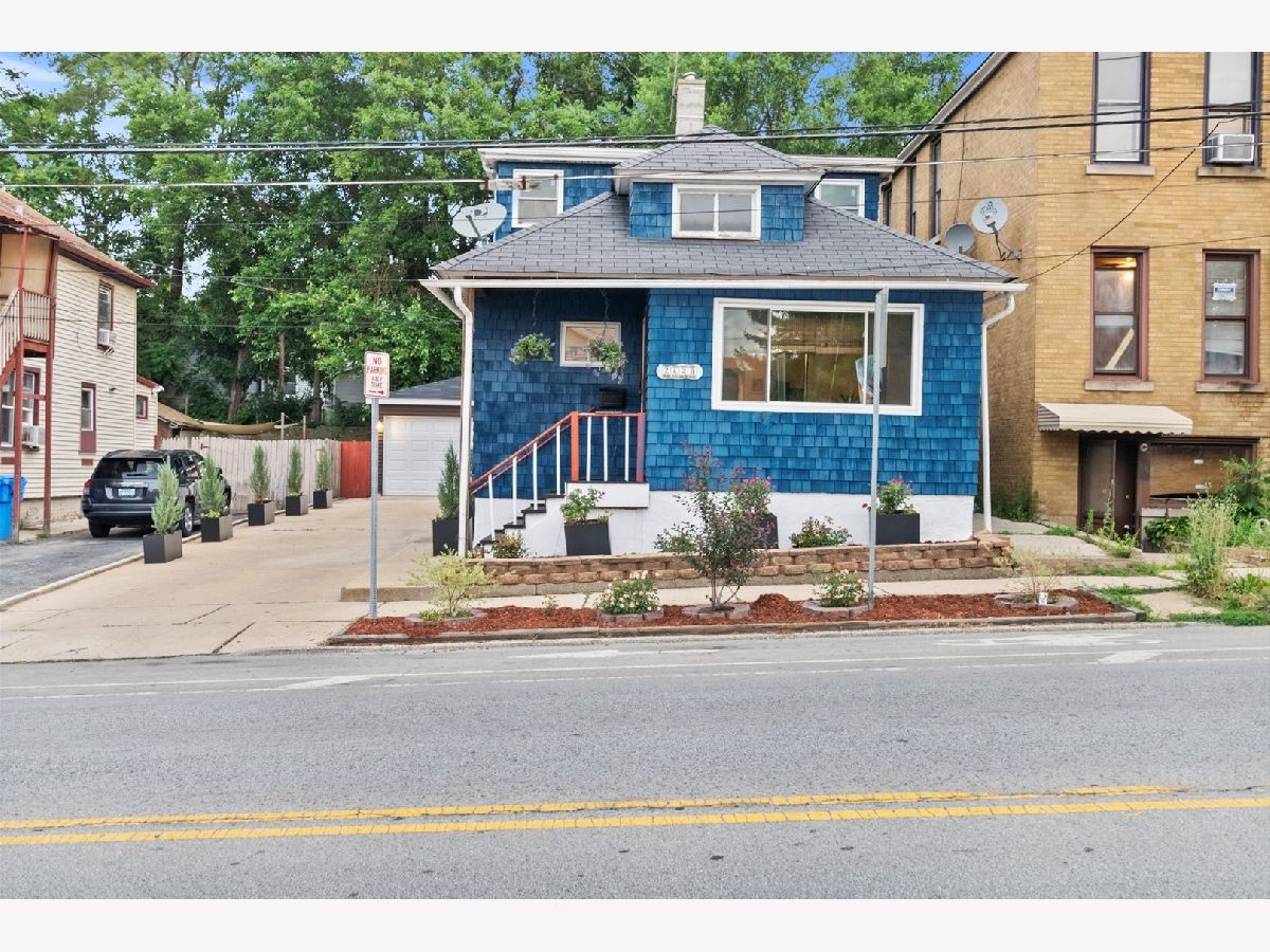  For Sale Blue Island Illinois, 2620 Vermont Street