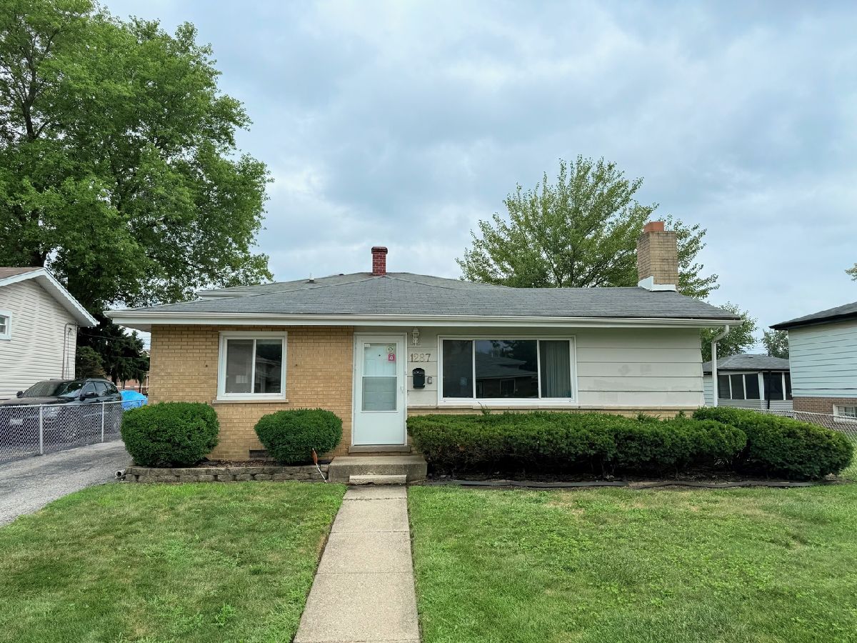  For Sale Calumet City Illinois, 1287 Arthur Street