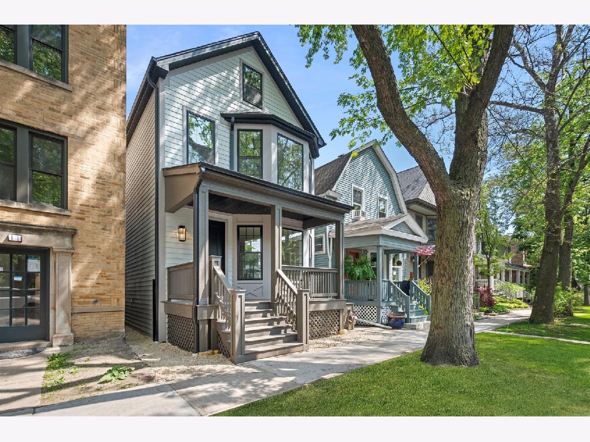  For Sale Chicago Illinois, 1542 Highland Avenue