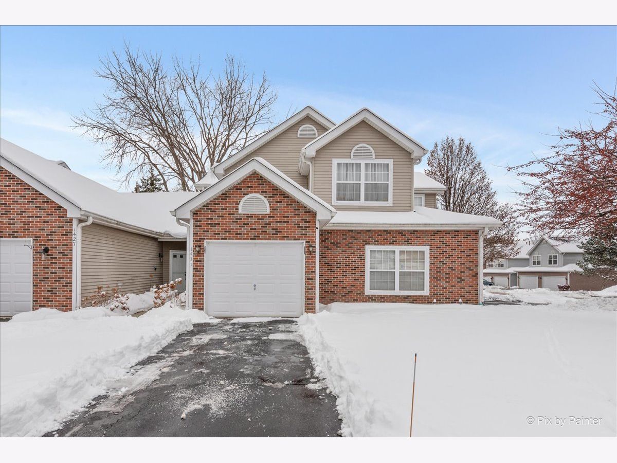  For Sale Algonquin Illinois, 1431 Essex Street