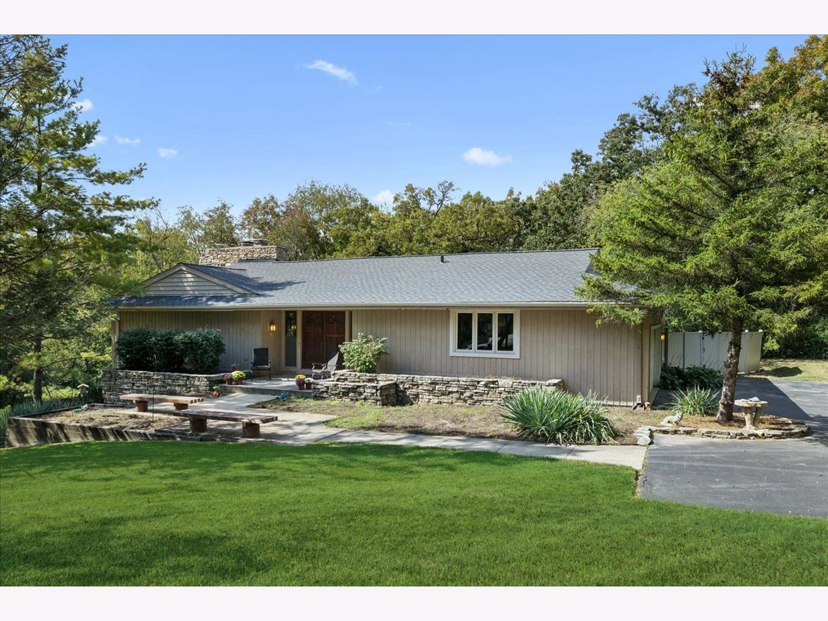 Homes For Sale Tower Lakes Tower Lakes Illinois, 25146 West Tower Drive