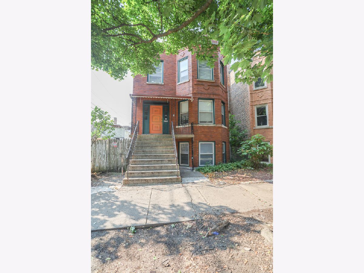  Rented Chicago Illinois, 2315 School