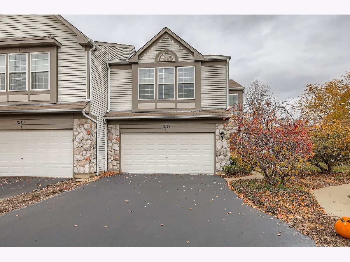 Townhomes For Rent Ashton Pointe Aurora Illinois, 3174 Bromley