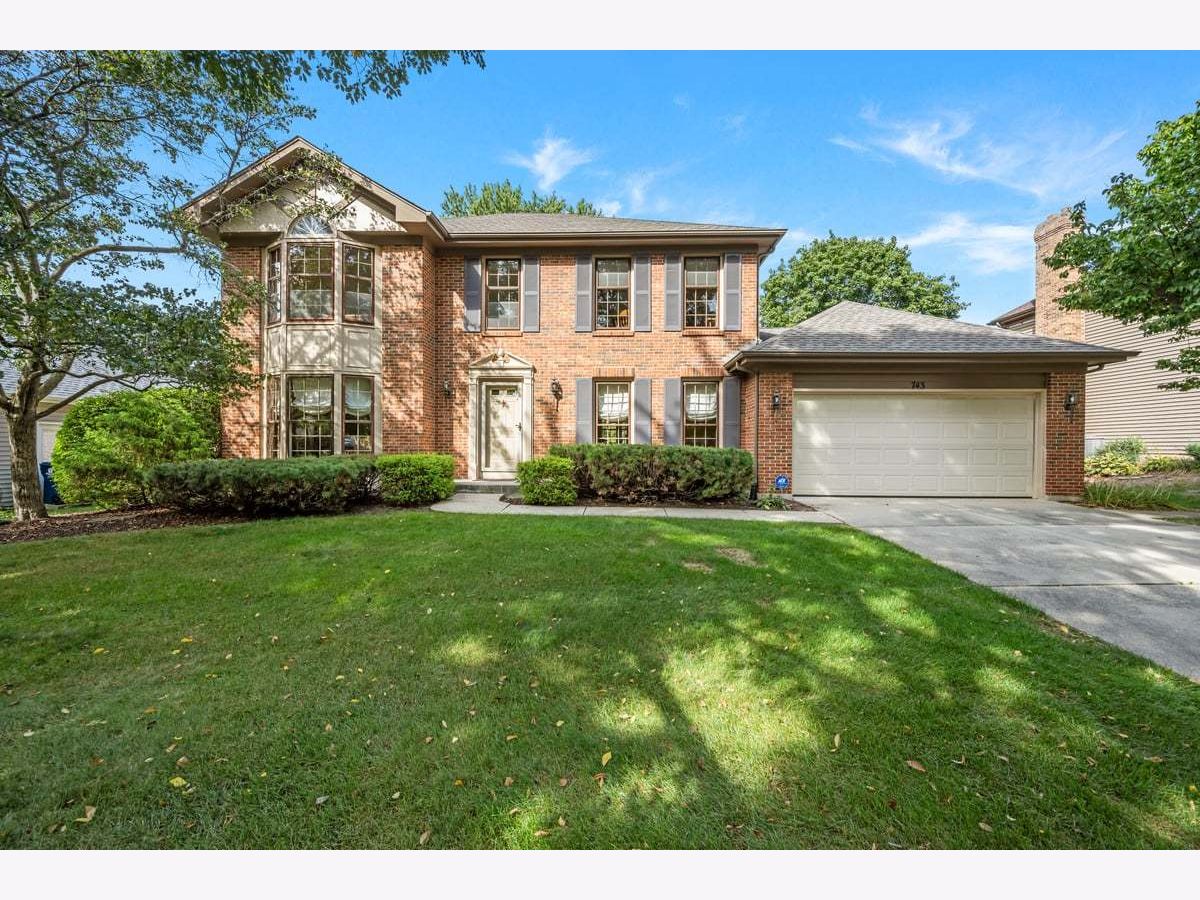  For Sale Naperville Illinois, 743 Arlington Avenue