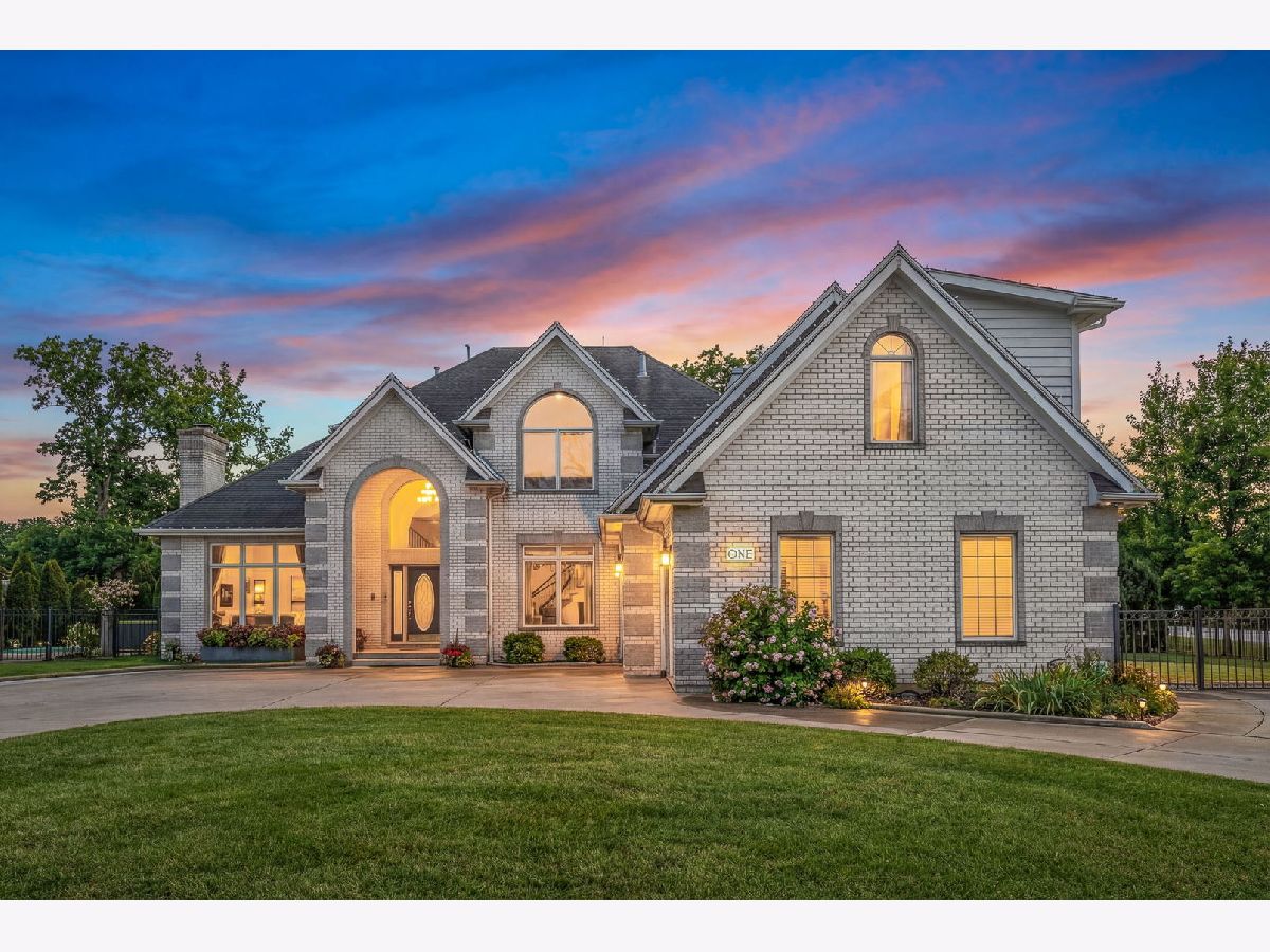  For Sale Lemont Illinois, 1 Bell Oak Lane