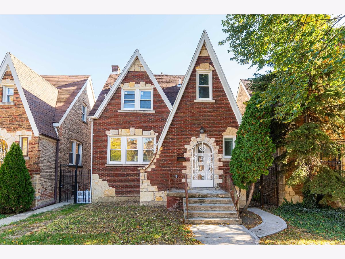  Rented Berwyn Illinois, 1809 Euclid