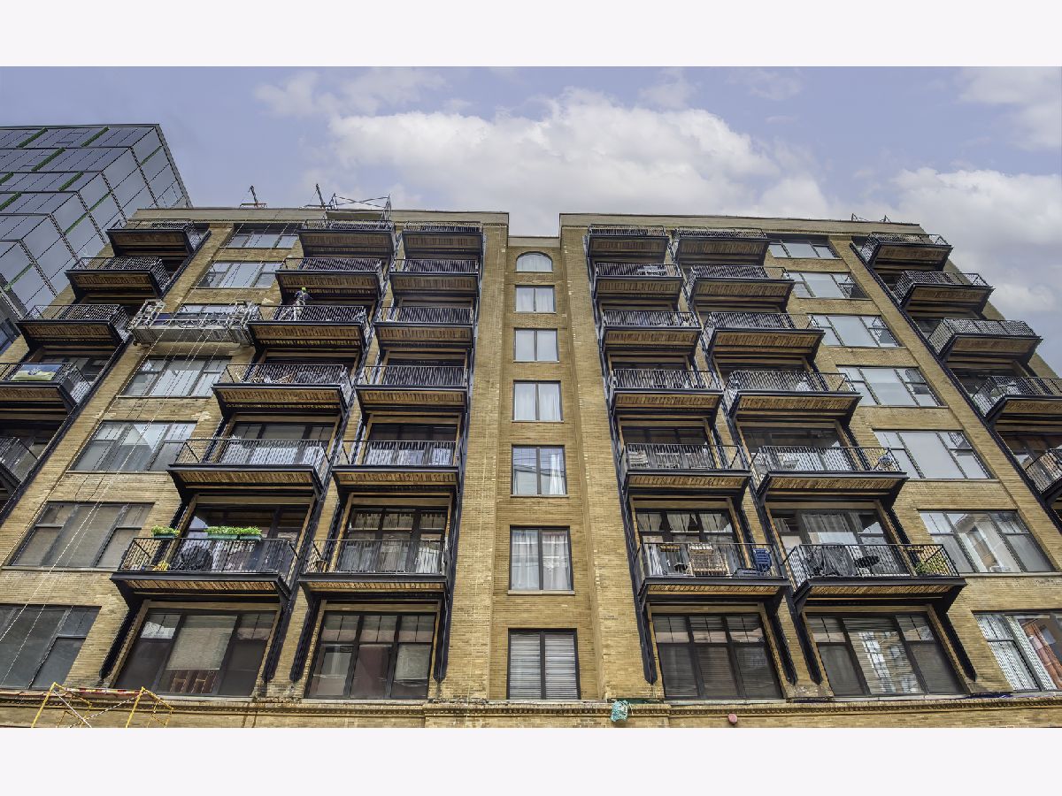  Rented Chicago Illinois, 625 Jackson