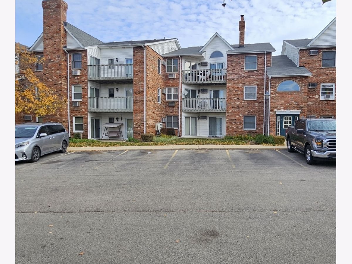  For Sale Mchenry Illinois, 4304 Shamrock Lane