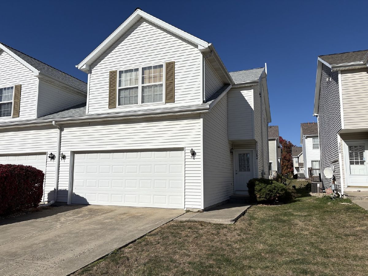  For Sale Bloomington Illinois, 1204 Colonial Avenue