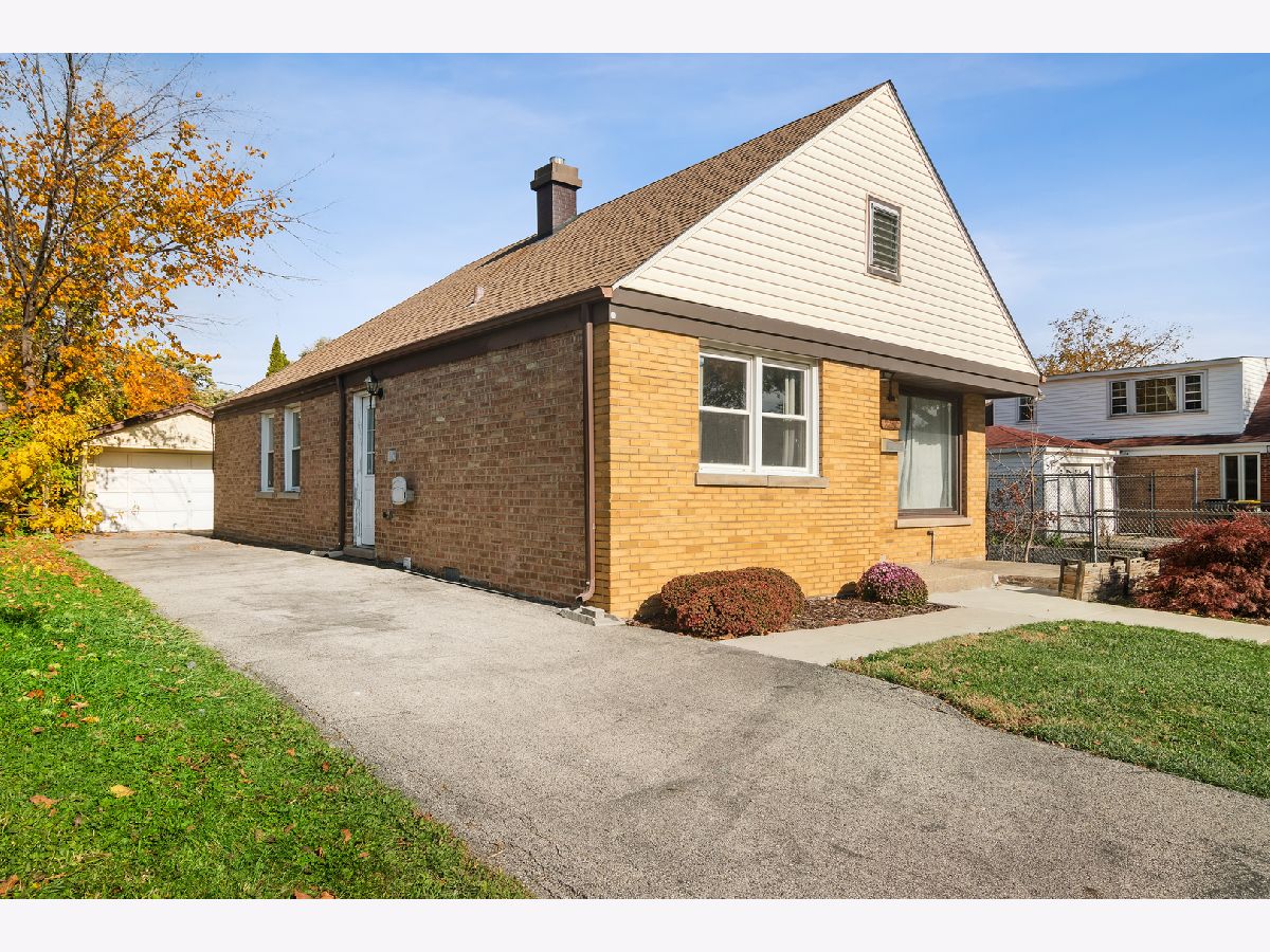  For Sale Schiller Park Illinois, 9930 Montrose Avenue