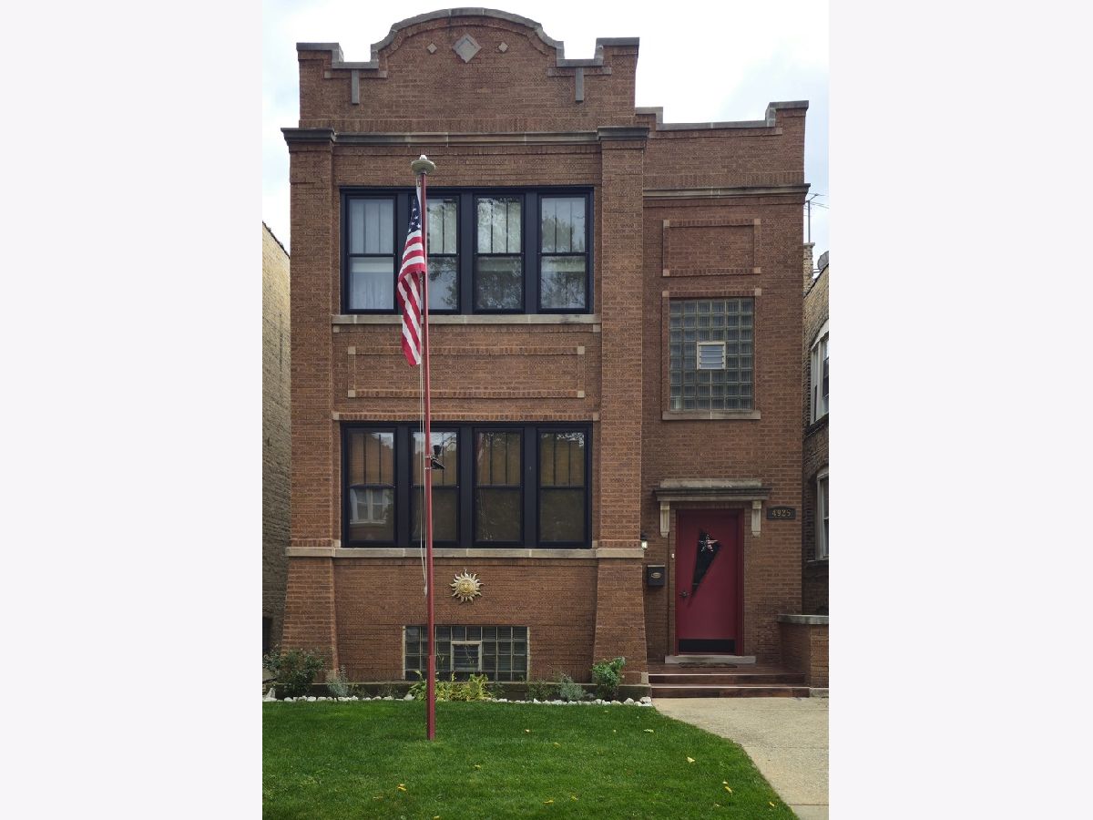  For Sale Chicago Illinois, 4925 Kentucky Avenue