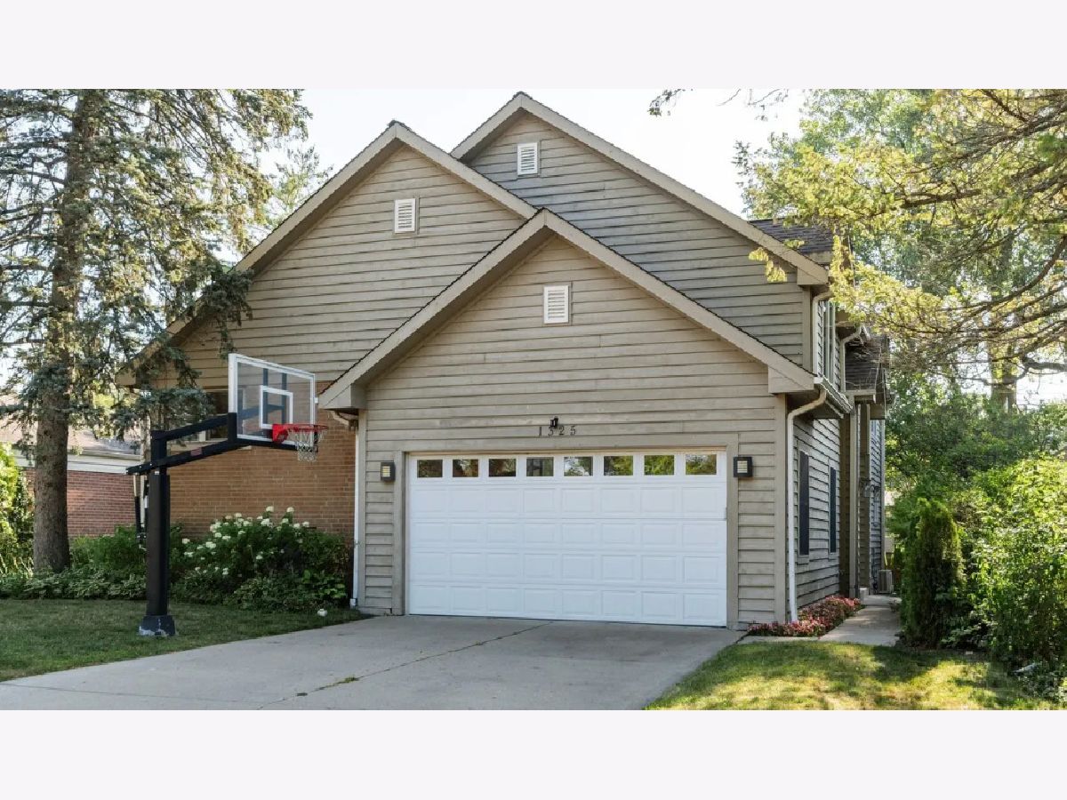  For Rent Highland Park Illinois, 1325 Ferndale