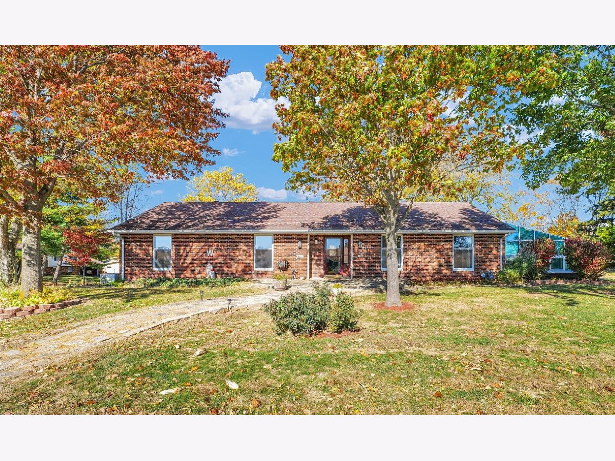  For Sale Monticello Illinois, 1000 Kratz Road