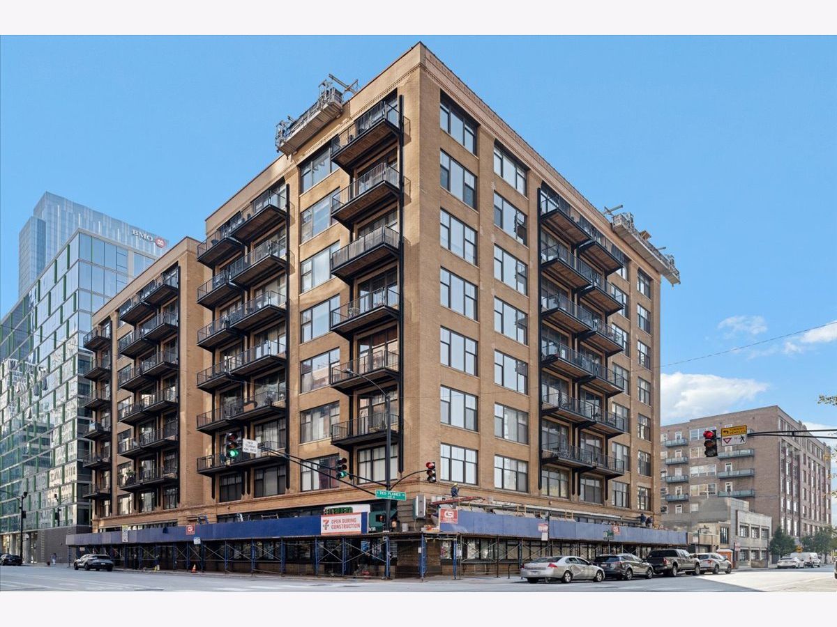  Rented Chicago Illinois, 625 Jackson