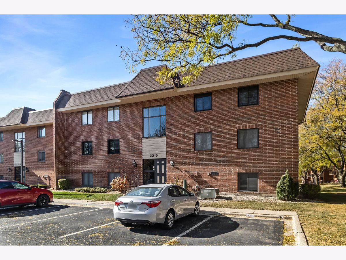  For Rent Lombard Illinois, 2310 Woodbridge