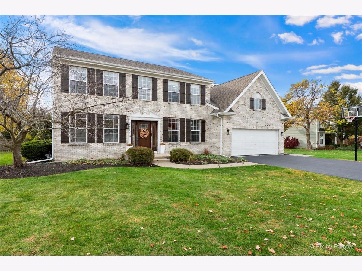  For Sale Antioch Illinois, 1412 Redwing Drive