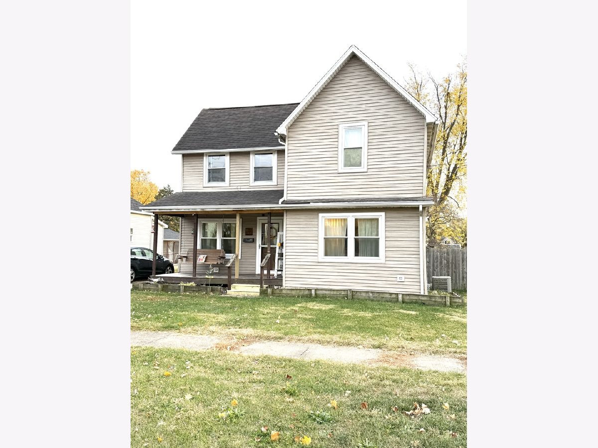  For Sale Hoopeston Illinois, 809 Penn Street