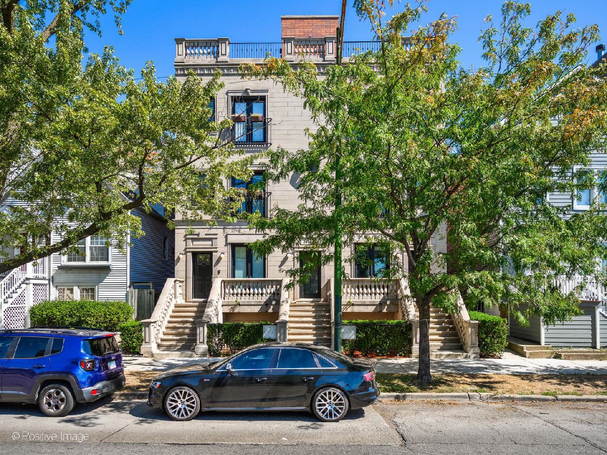  For Sale Chicago Illinois, 2851 Ashland Avenue