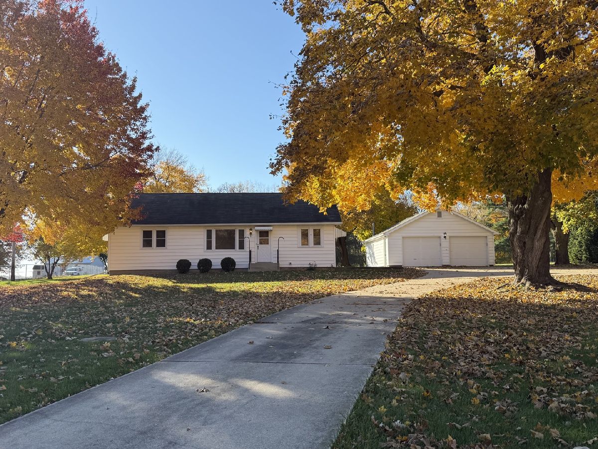  Sold Freeport Illinois, 3723 Us Business 20 W