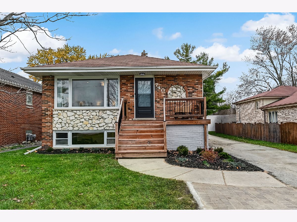  For Sale La Grange Illinois, 740 East Avenue