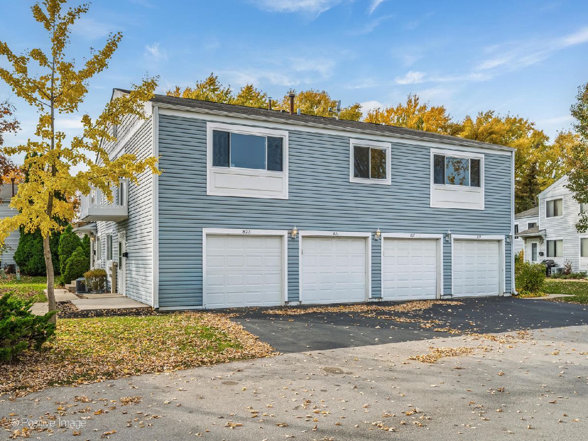  For Rent Wheeling Illinois, 823 Cambridge