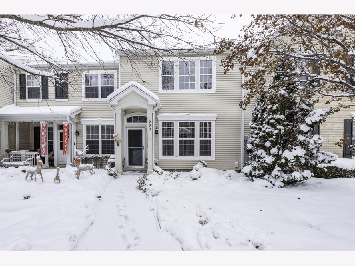  For Sale Round Lake Illinois, 382 Litchfield Drive