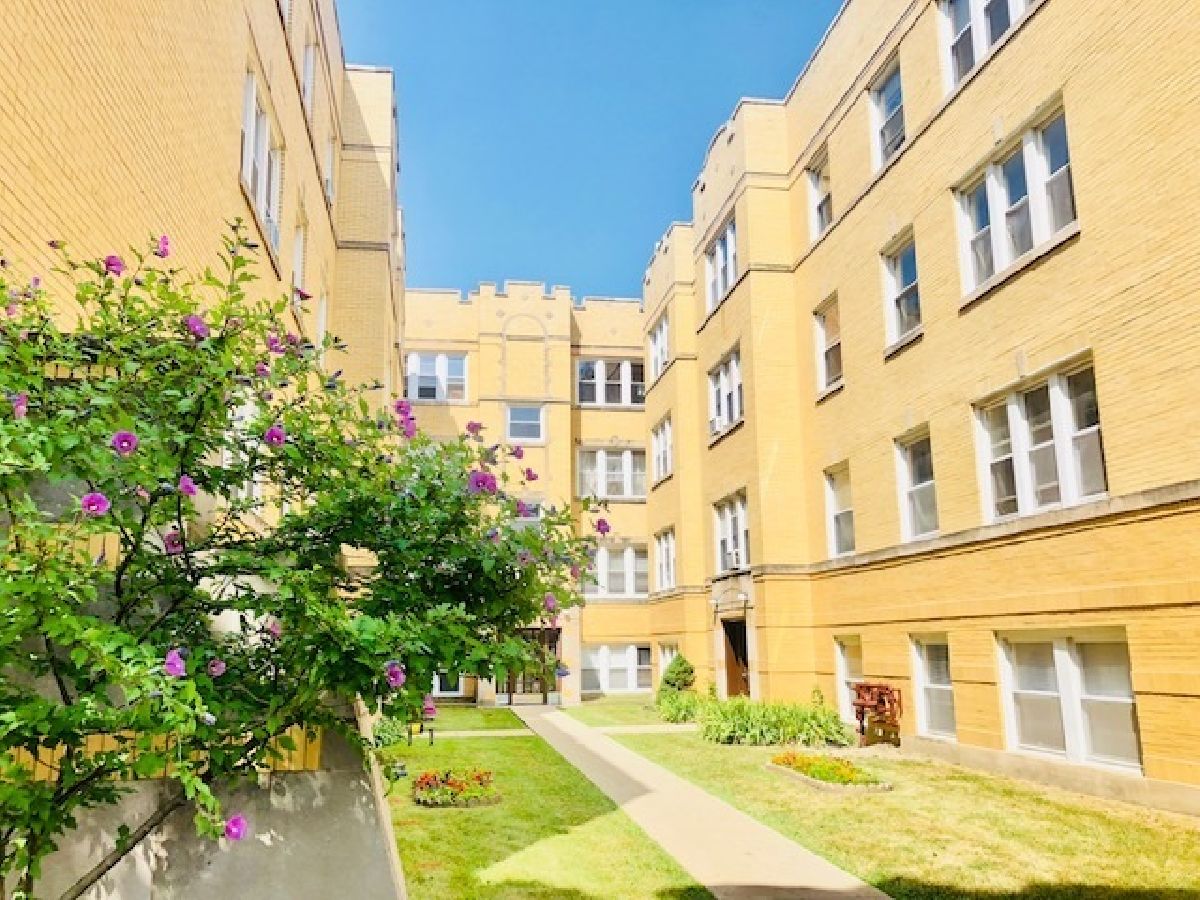  Rented Chicago Illinois, 4412 St Louis