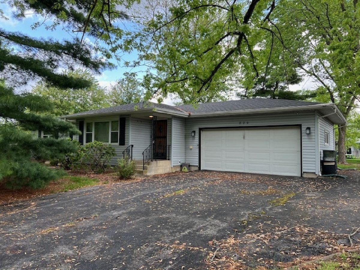  For Rent Manhattan Illinois, 220 May