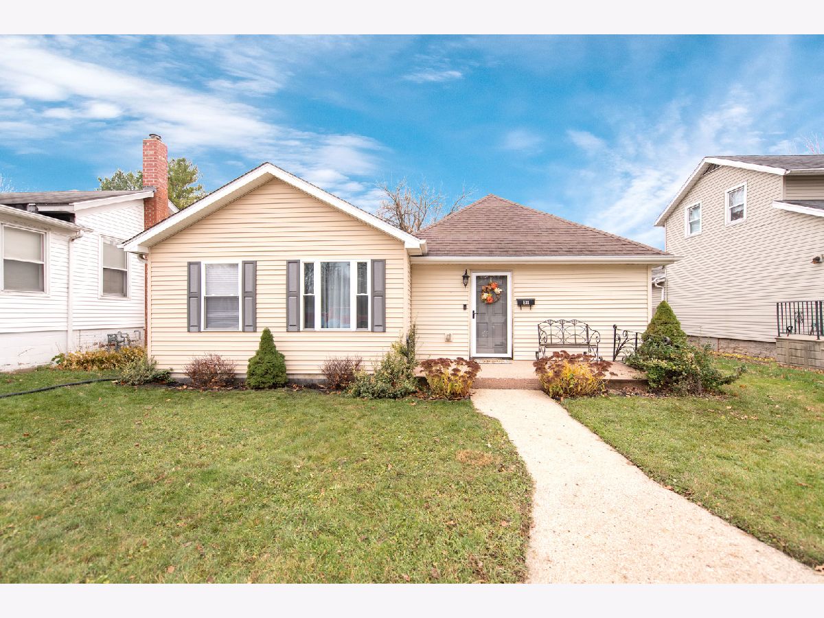  For Sale Morris Illinois, 511 Armstrong Street