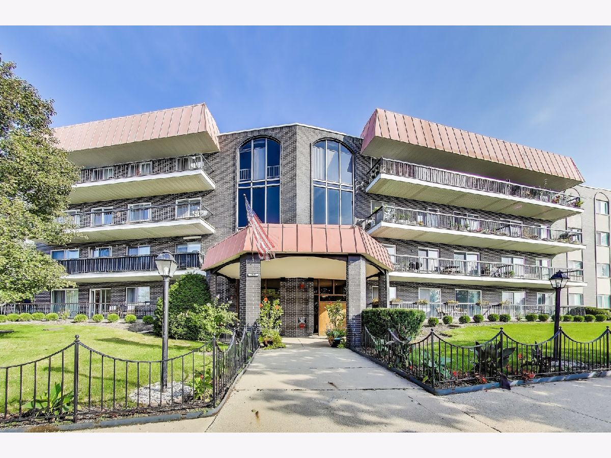  For Sale Skokie Illinois, 4840 Foster Street