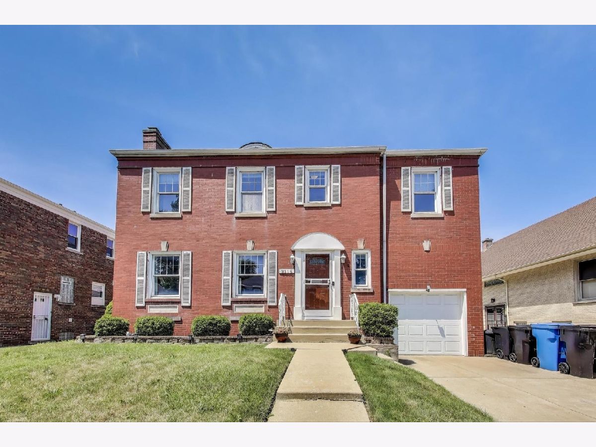 Homes & Condominiums For Sale West Beverly Chicago Illinois, 9116 Claremont Street