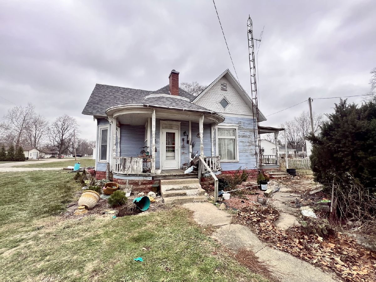  Sold Oakland Illinois, 315 Main