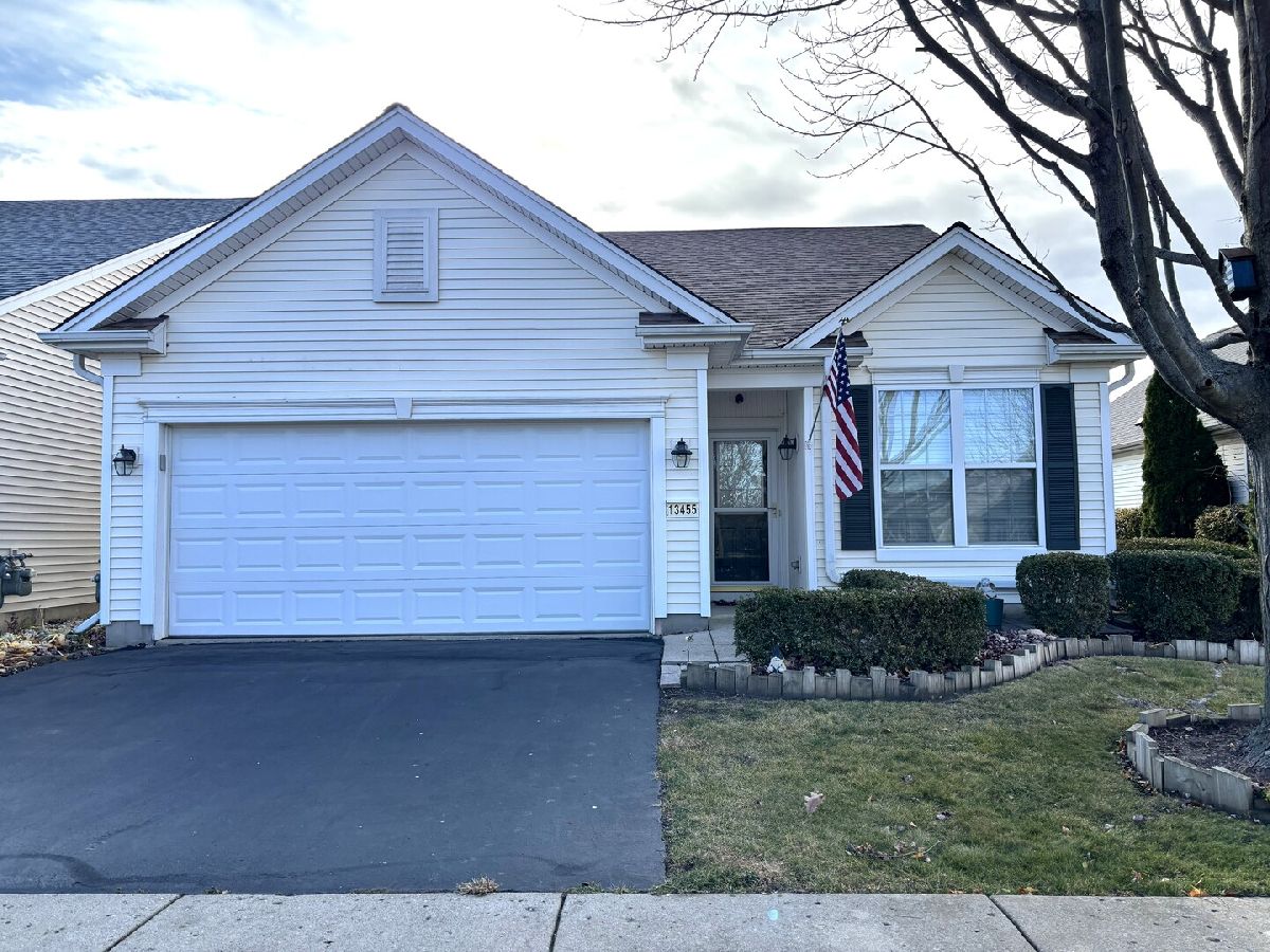  For Rent Huntley Illinois, 13455 Nealy