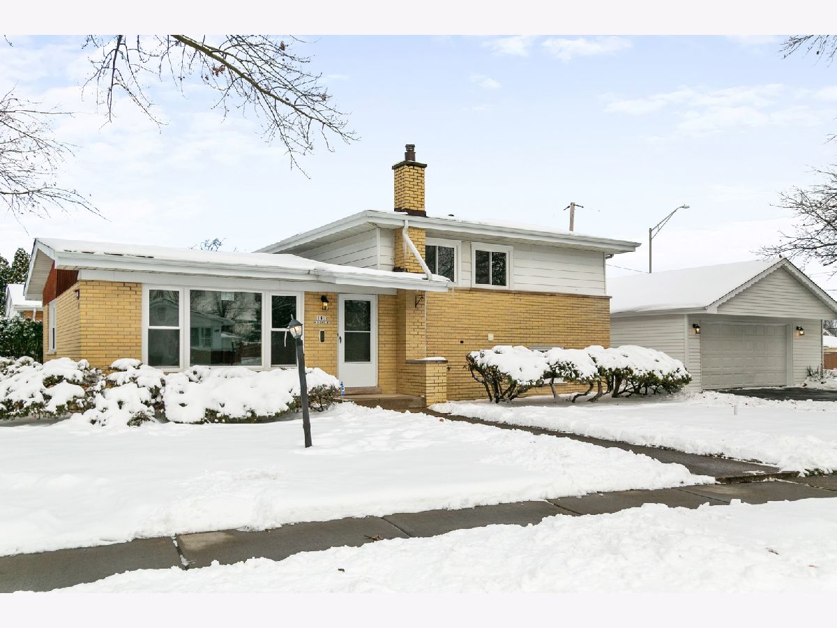  For Sale Chicago Heights Illinois, 191 Kathleen Lane
