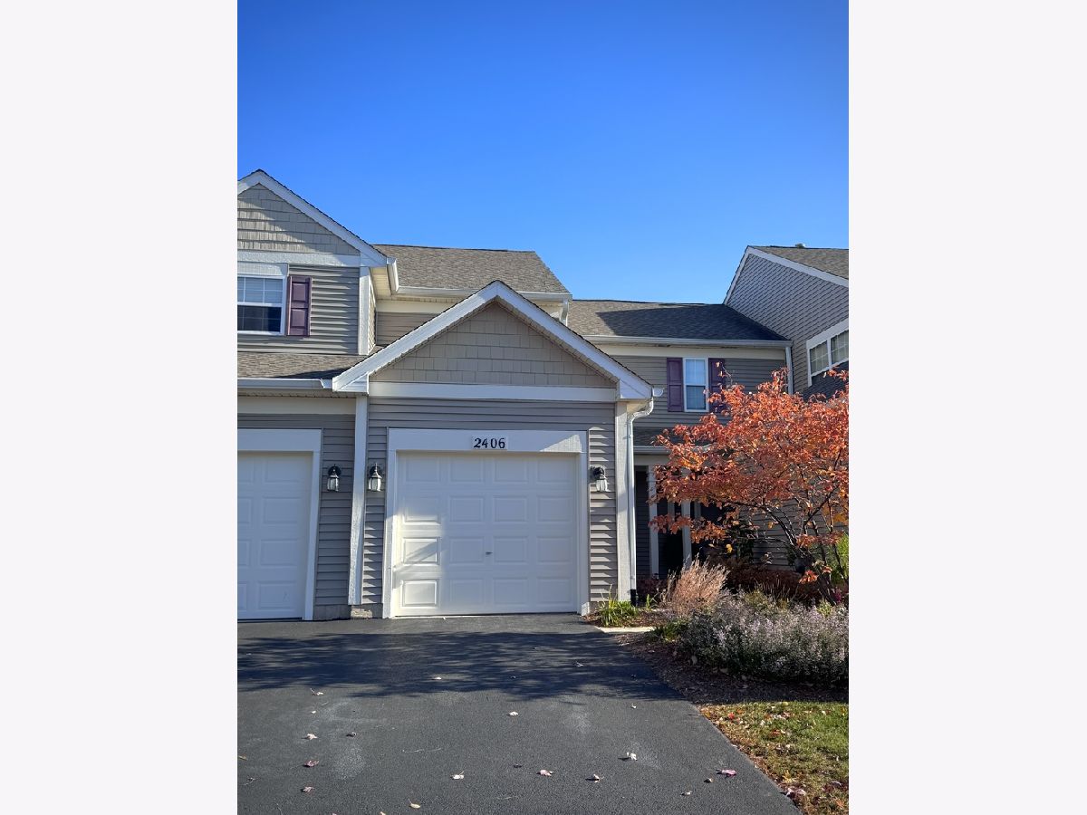  For Rent Naperville Illinois, 2406 Sheehan