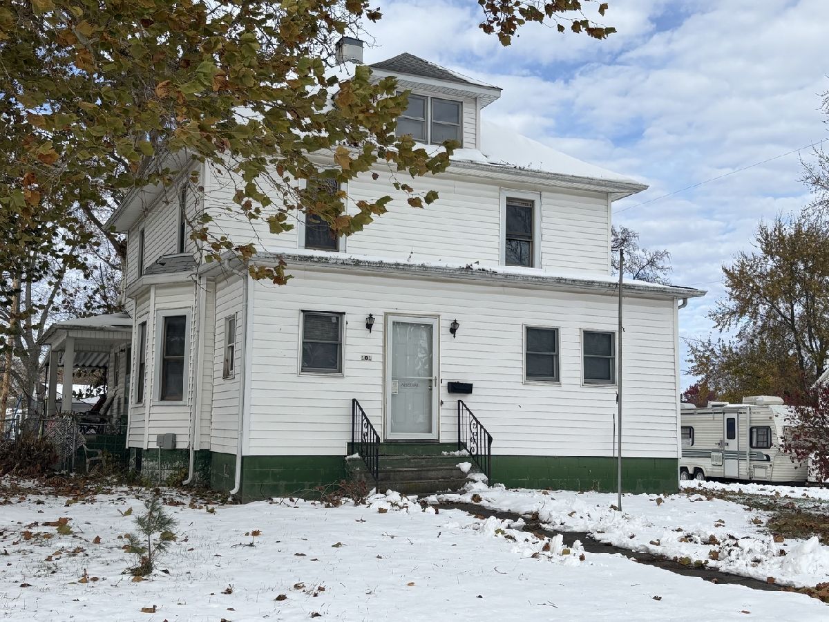  For Sale Buckley Illinois, 101 Pine Street