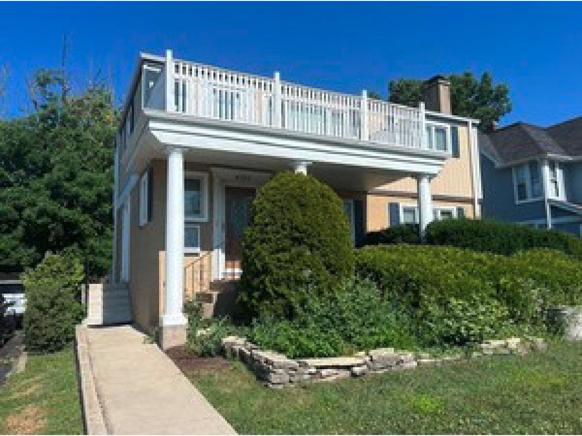  For Rent Western Springs Illinois, 4386 Woodland