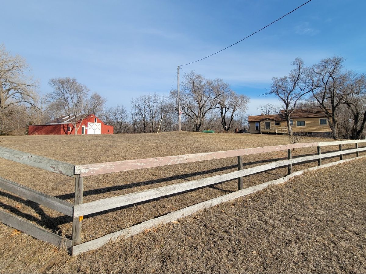  For Sale Sheffield Illinois, 21882 410 East Street