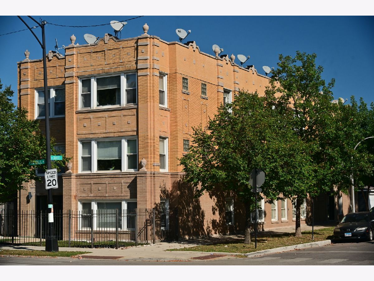  Rented Chicago Illinois, 3350 Grace