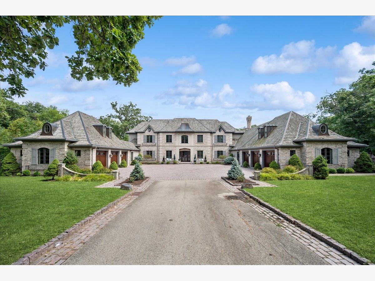  For Sale Northbrook Illinois, 24 Bridlewood Road