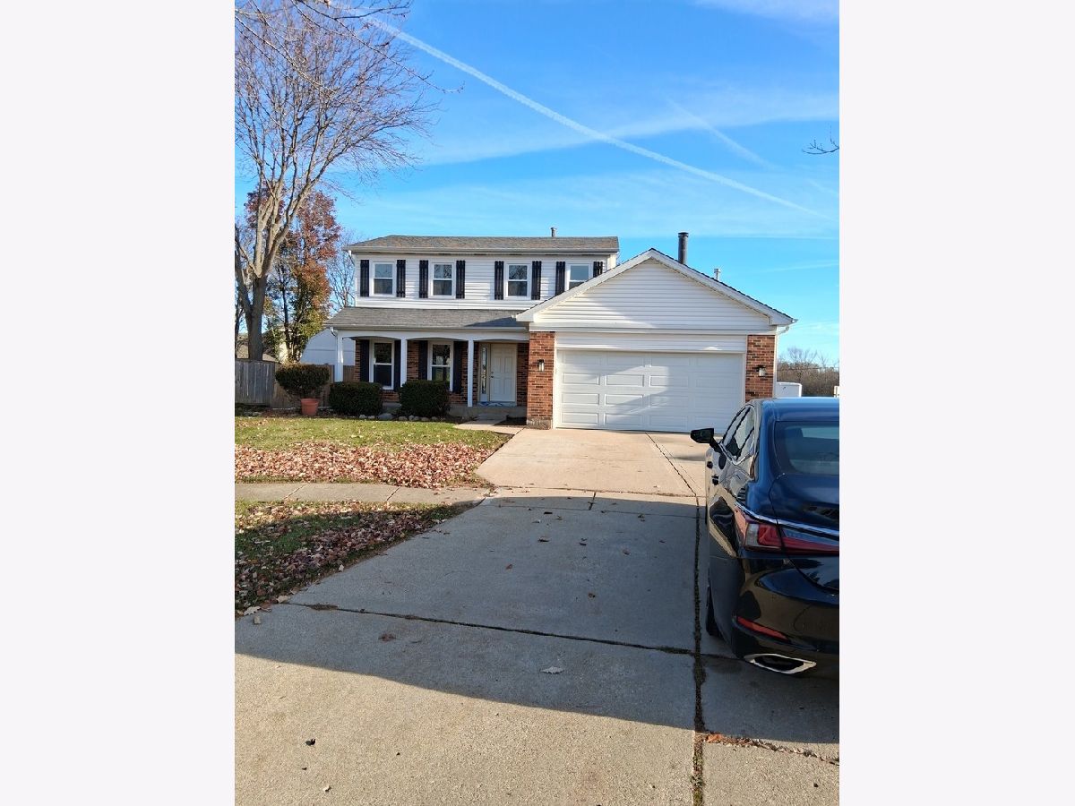  Rented Elk Grove Village Illinois, 1210 Diane