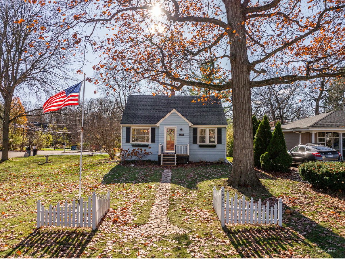  For Rent Downers Grove Illinois, 1901 Curtiss