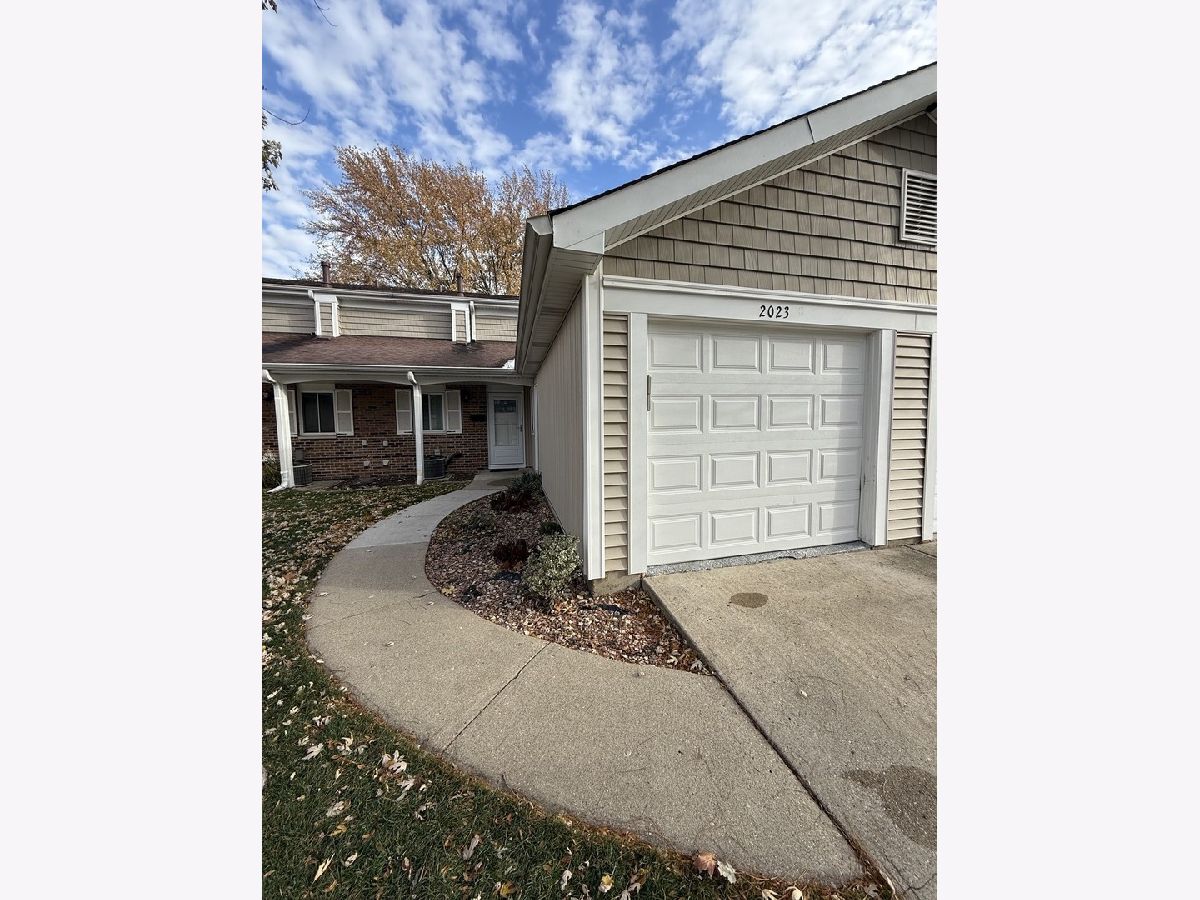  For Rent Hoffman Estates Illinois, 2023 Raleigh