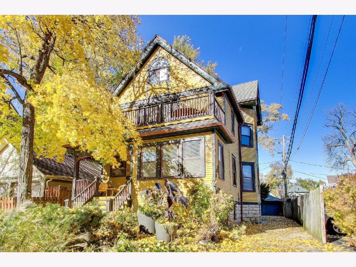  Rented Oak Park Illinois, 916 Pleasant