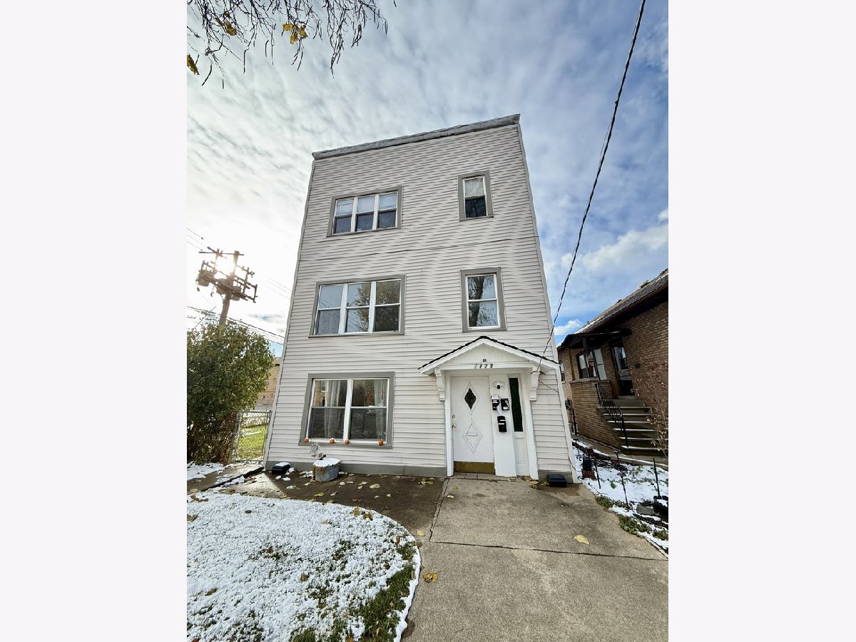  For Rent Forest Park Illinois, 1133 Beloit