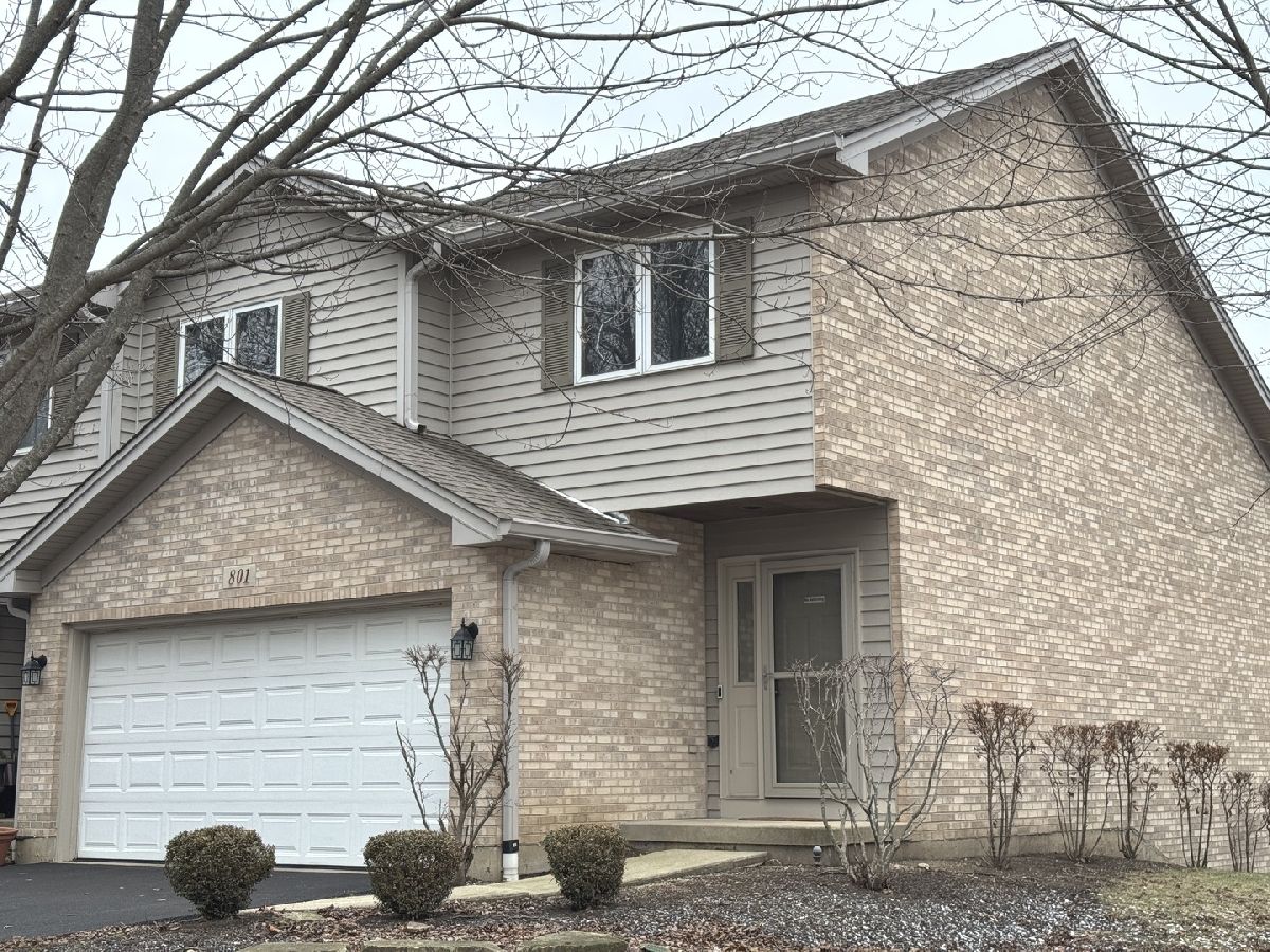  For Sale Elburn Illinois, 801 1st Street